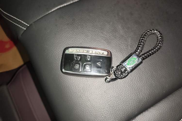 Used Land Rover Range Velar 2018 P250 S Vehicle Key