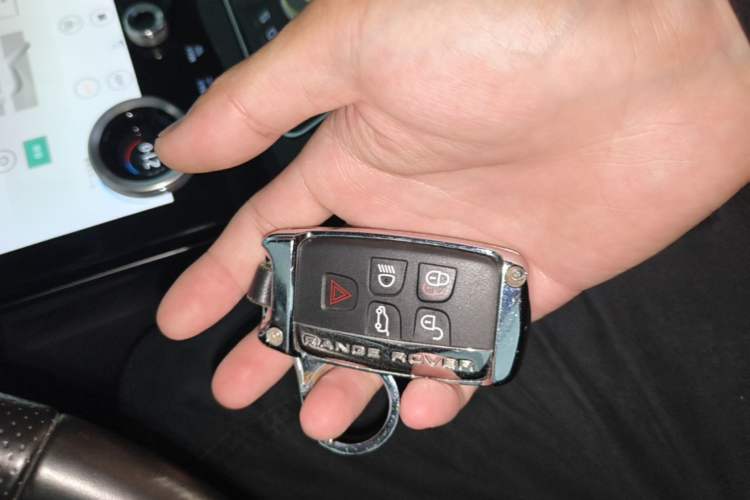 Used Land Rover Range Velar 2018 P250 S Vehicle Key
