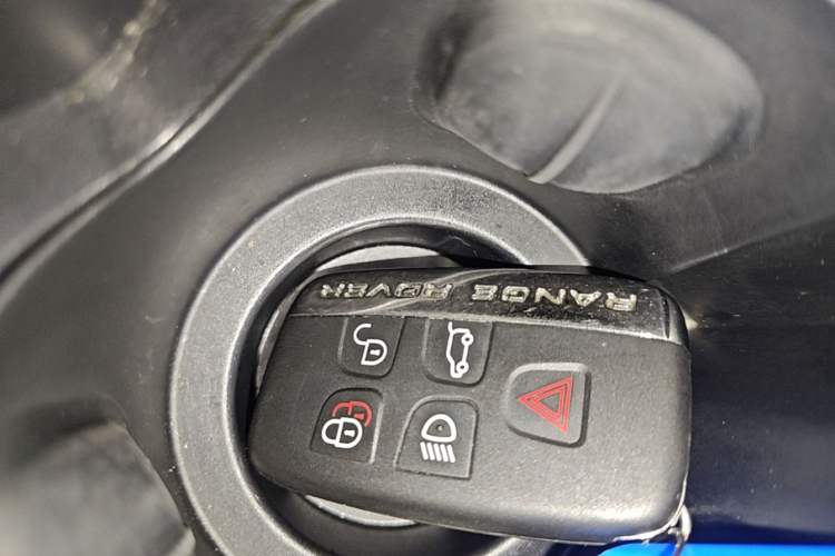 Used Land Rover Range Velar 2018 P250 S Vehicle Key