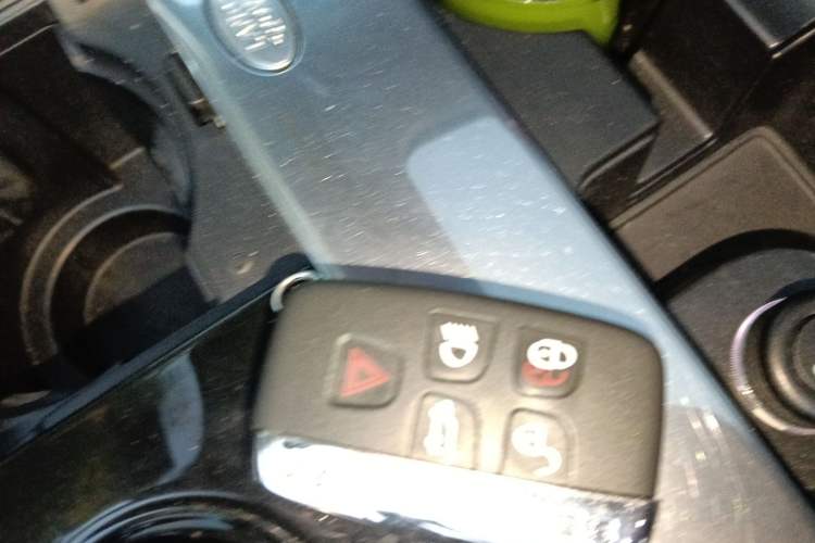Used Land Rover Range Velar 2018 P380 S Vehicle Key