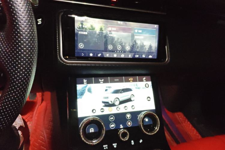 Used Land Rover Range Velar 2019 250 PS Audio And AC Panel