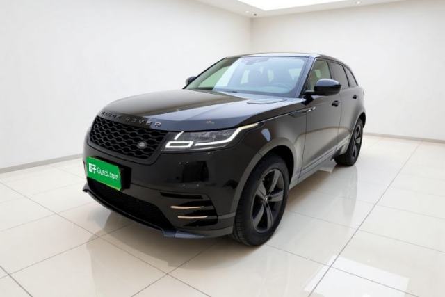 Ojetý Land Rover Range Velar 2019 250 PS R-DYNAMIC S