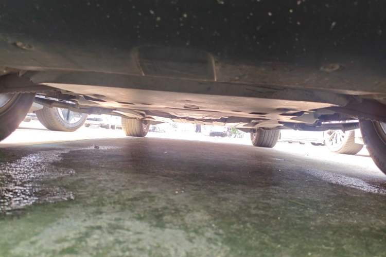 Used Land Rover Range Velar 2019 250 PS Chassis Front