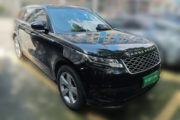 Used Land Rover Range Velar 2019 250 PS Front Right 45 Deg