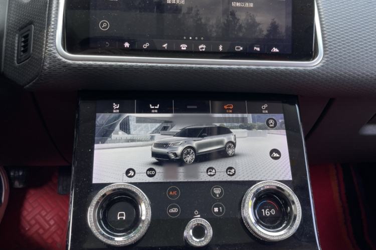 Used Land Rover Range Velar 2019 250 PS Interior 1