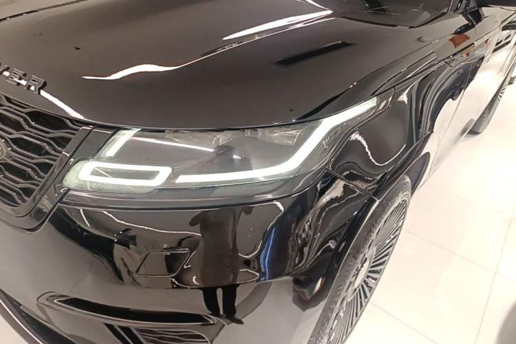 Used Land Rover Range Velar 2019 250 PS Left Front Headlight