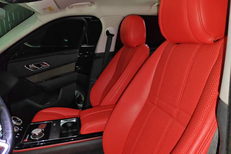 Used Land Rover Range Velar 2019 250 PS Left Front Seat