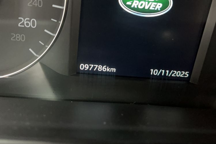 Used Land Rover Range Velar 2019 250 PS Odometer Close Up