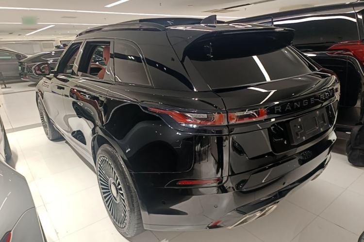 Used Land Rover Range Velar 2019 250 PS Rear Left 45 Deg