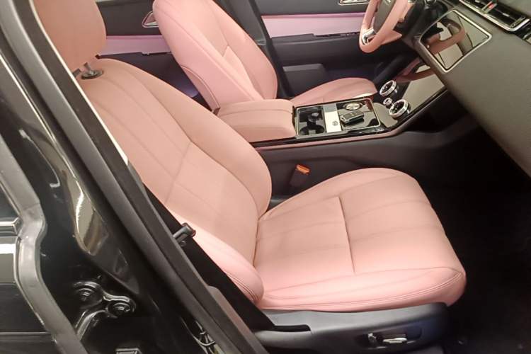 Used Land Rover Range Velar 2019 250 PS Right Front Seat