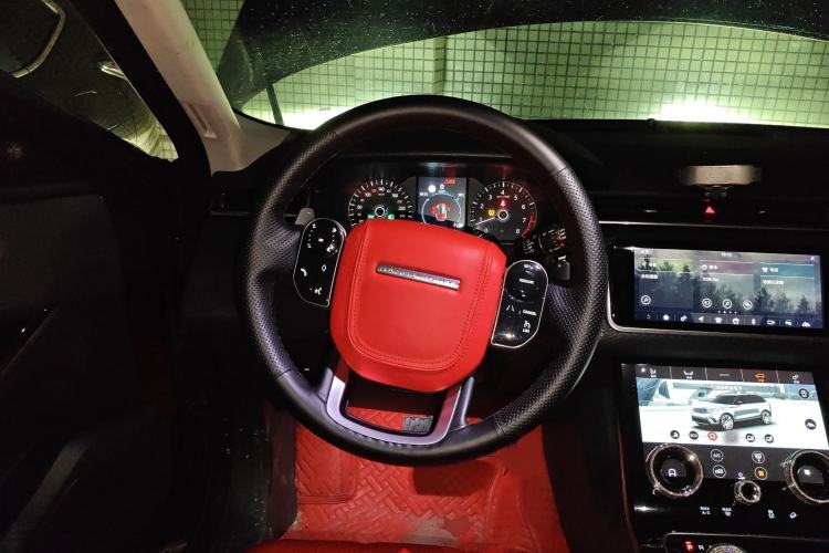 Used Land Rover Range Velar 2019 250 PS Steering Wheel
