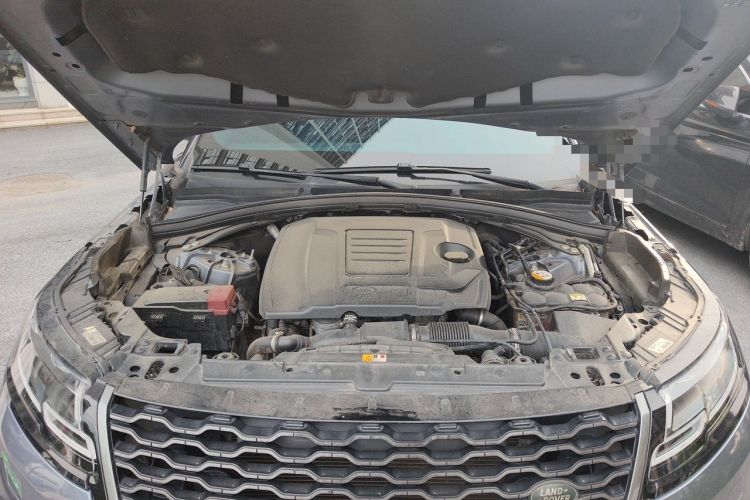 Used Land Rover Range Velar 2019 250 PS R-DYNAMIC S Engine Bay