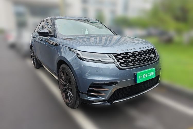 Used Land Rover Range Velar 2019 250 PS R-DYNAMIC S Front Right 45 Deg
