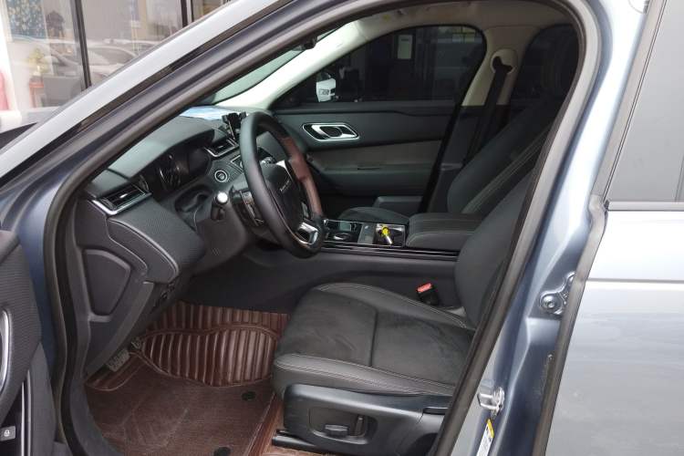 Used Land Rover Range Velar 2019 250 PS Left Front Seat