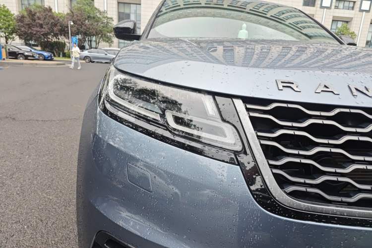 Used Land Rover Range Velar 2019 250 PS R-DYNAMIC S Right Front Headlight