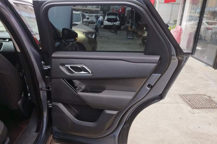 Used Land Rover Range Velar 2019 250 PS Right Rear Door Interior