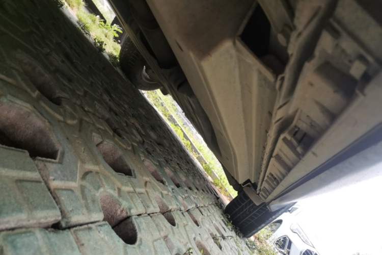 Used Land Rover Range Velar 2019 250 PS Chassis Front Left