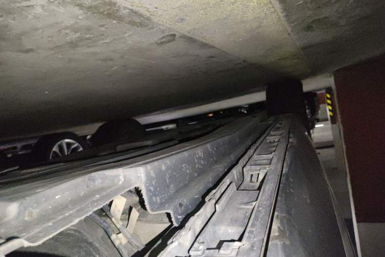 Used Land Rover Range Velar 2019 250 PS Chassis Rear Left