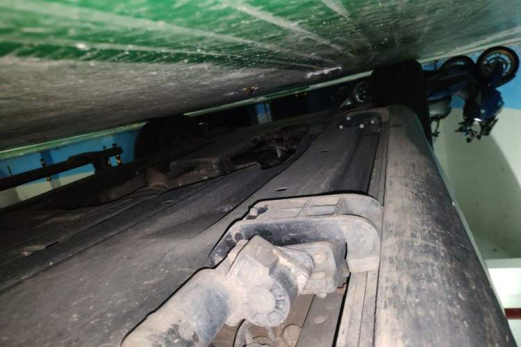 Used Land Rover Range Velar 2019 250 PS Chassis Rear Left
