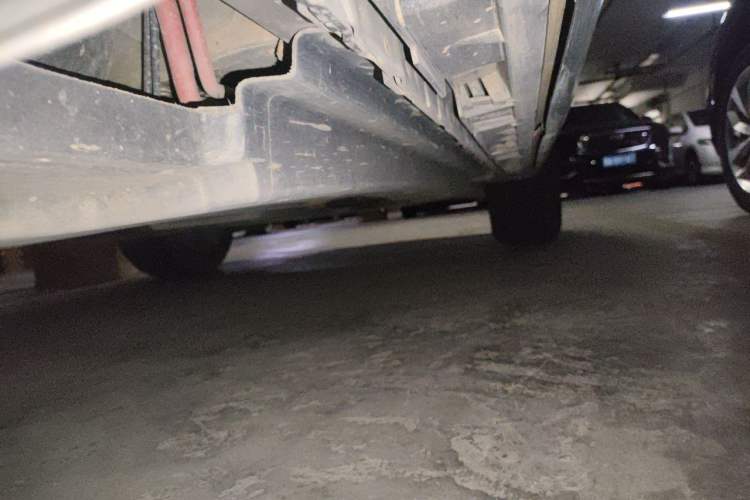 Used Land Rover Range Velar 2019 250 PS Chassis Rear Right