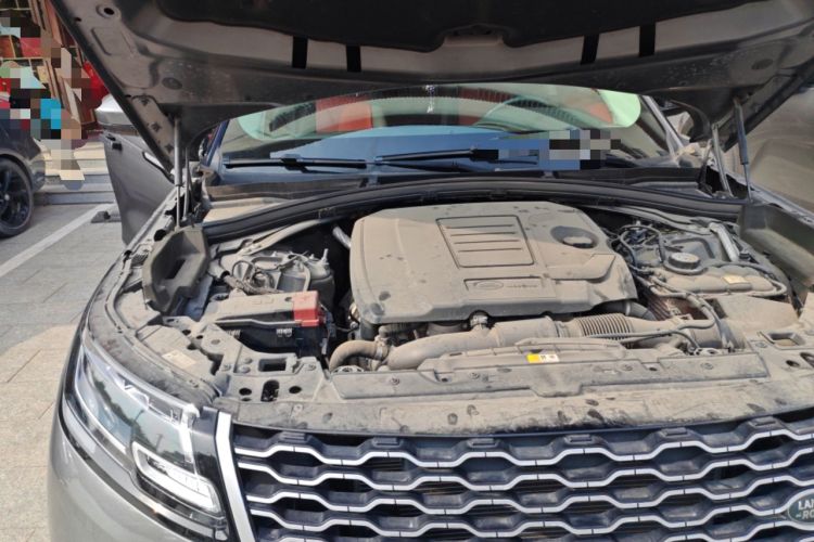 Used Land Rover Range Velar 2019 250 PS Engine Bay Right