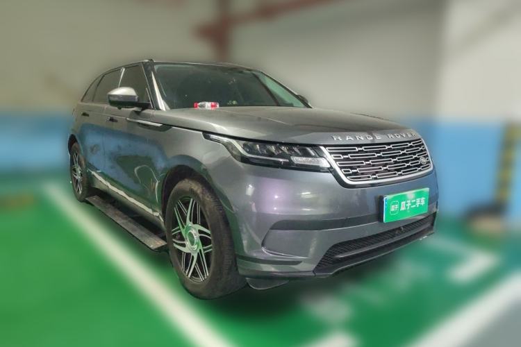 Used Land Rover Range Velar 2019 250 PS Front Right 45 Deg