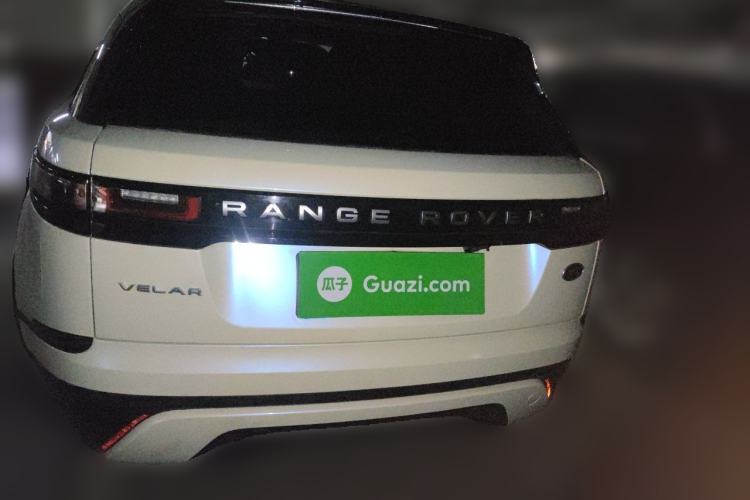 Used Land Rover Range Velar 2019 250 PS Rear