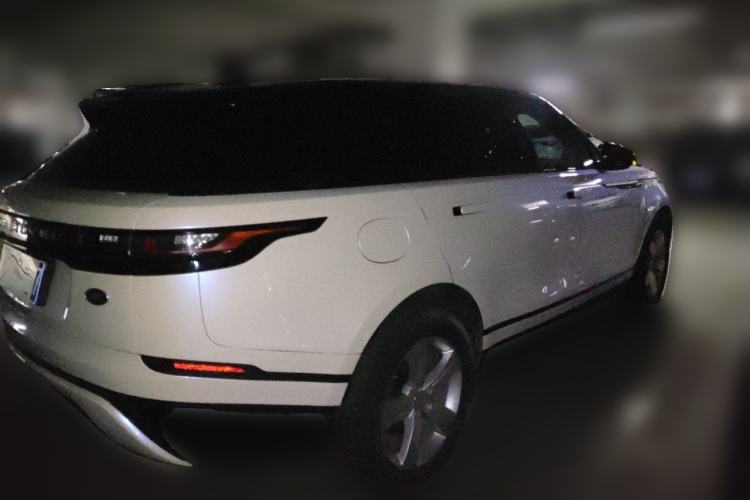 Used Land Rover Range Velar 2019 250 PS Rear Right 45 Deg