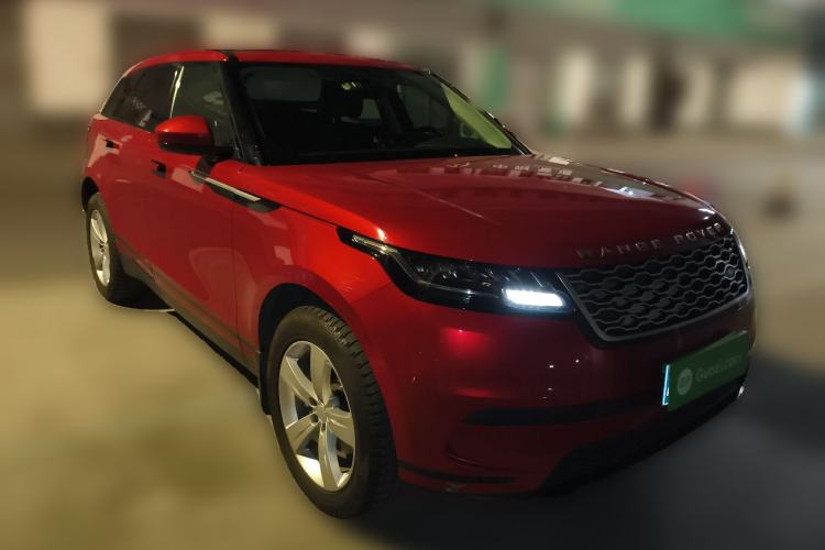 Used Land Rover Range Velar 2019 250 PS Front Right 45 Deg