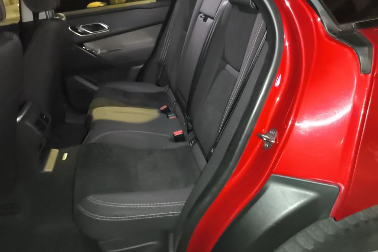 Used Land Rover Range Velar 2019 250 PS Left Rear Seat
