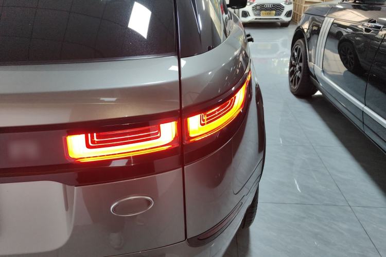 Used Land Rover Range Velar 2019 380 PS R-DYNAMIC SE Exterior 3