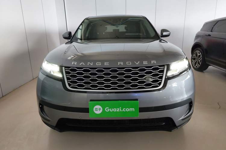 Used Land Rover Range Velar 2019 250 PS Front
