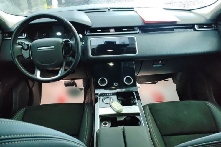 Used Land Rover Range Velar 2019 250 PS Interior 2