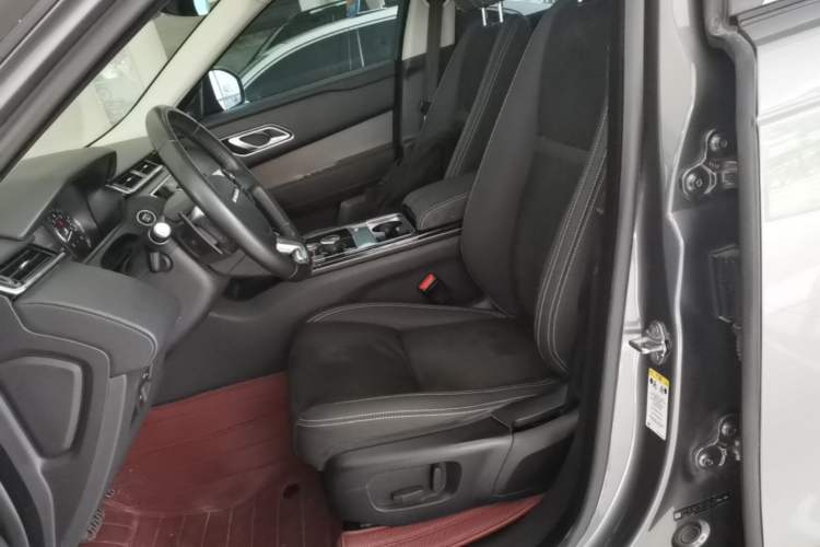 Used Land Rover Range Velar 2019 250 PS Left Front Seat