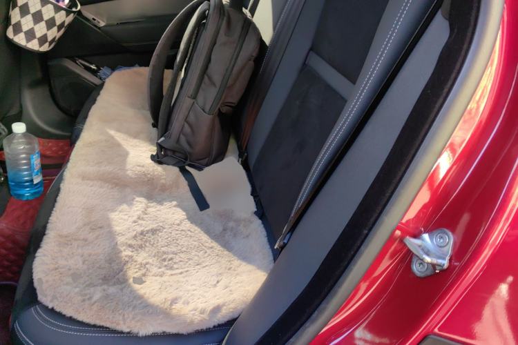 Used Land Rover Range Velar 2019 250 PS Left Rear Seat