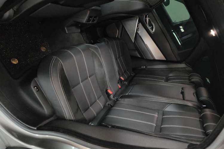 Used Land Rover Range Velar 2019 380 PS R-DYNAMIC SE Left Rear Seat