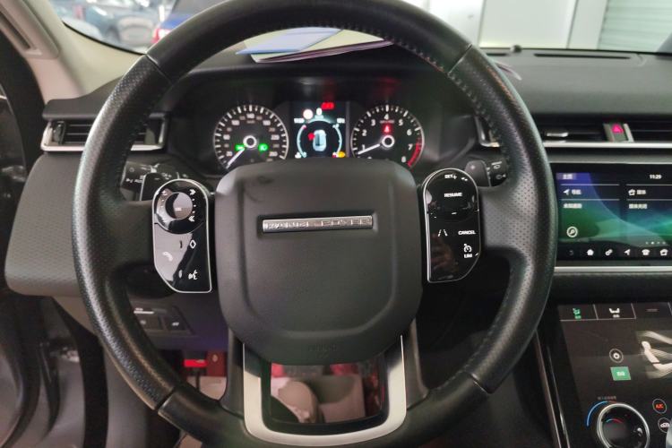Used Land Rover Range Velar 2019 250 PS Steering Wheel