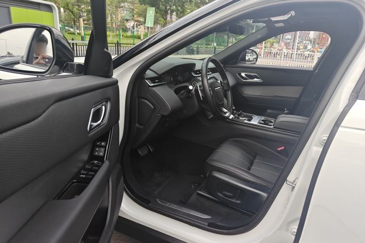Used Land Rover Range Velar 2019 250 PS R-DYNAMIC S Driver Seat