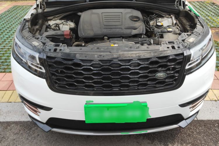 Used Land Rover Range Velar 2019 250 PS R-DYNAMIC S Engine Bay