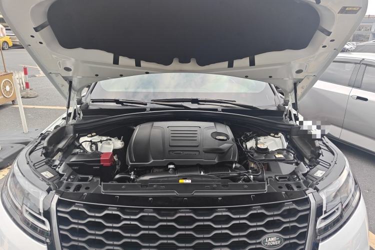 Used Land Rover Range Velar 2019 250 PS R-DYNAMIC S Engine Bay