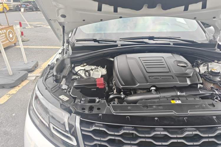 Used Land Rover Range Velar 2019 250 PS R-DYNAMIC S Engine Bay Right