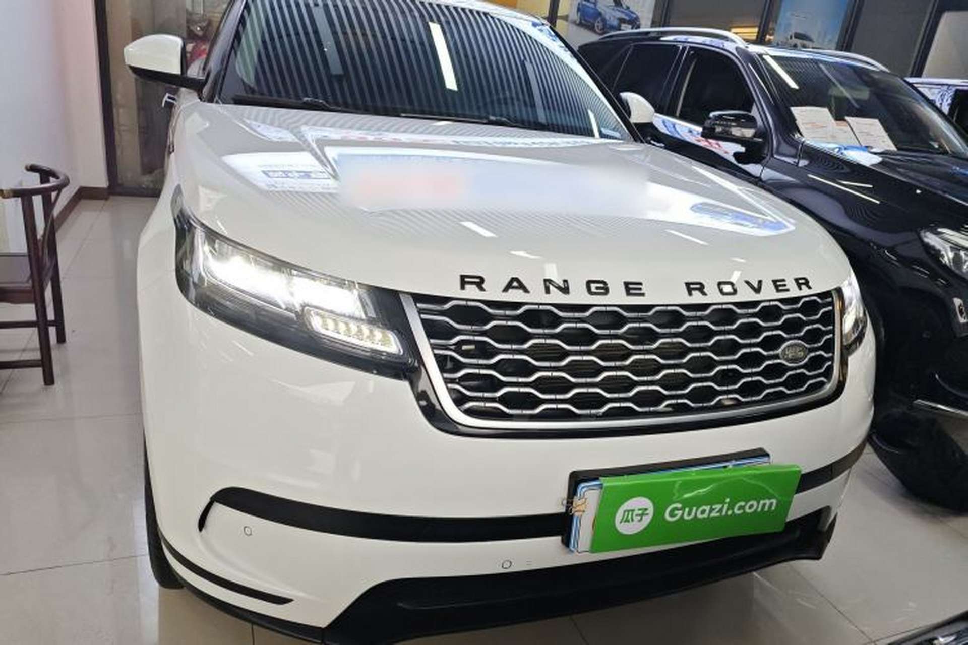 Used Land Rover Range Velar 2019 250 PS Exterior 1