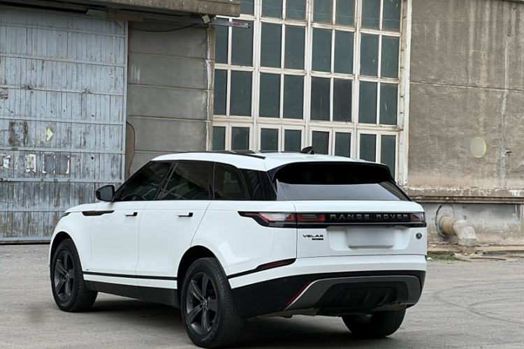 Used Land Rover Range Velar 2019 250 PS R-DYNAMIC S Exterior 3