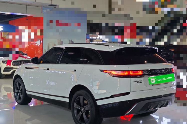 Used Land Rover Range Velar 2019 250 PS R-DYNAMIC S Exterior 4