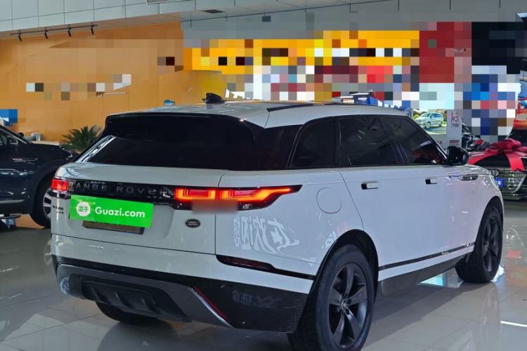 Used Land Rover Range Velar 2019 250 PS R-DYNAMIC S Exterior 6