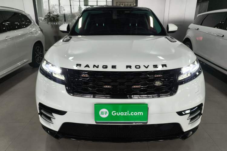 Used Land Rover Range Velar 2019 250 PS Front