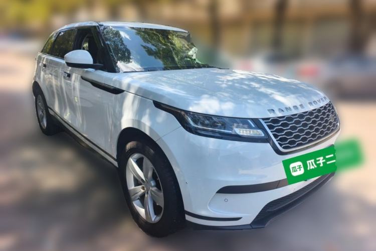 Used Land Rover Range Velar 2019 250 PS Front Right 45 Deg