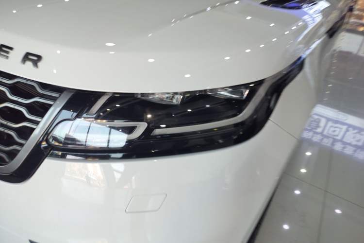 Used Land Rover Range Velar 2019 250 PS R-DYNAMIC S Left Front Headlight