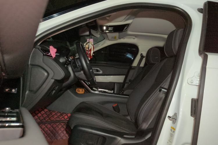 Used Land Rover Range Velar 2019 250 PS Left Front Seat
