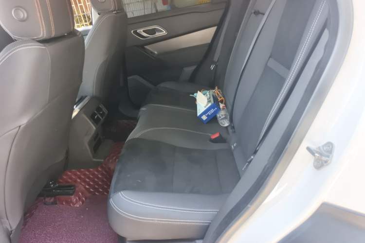 Used Land Rover Range Velar 2019 250 PS Left Rear Seat